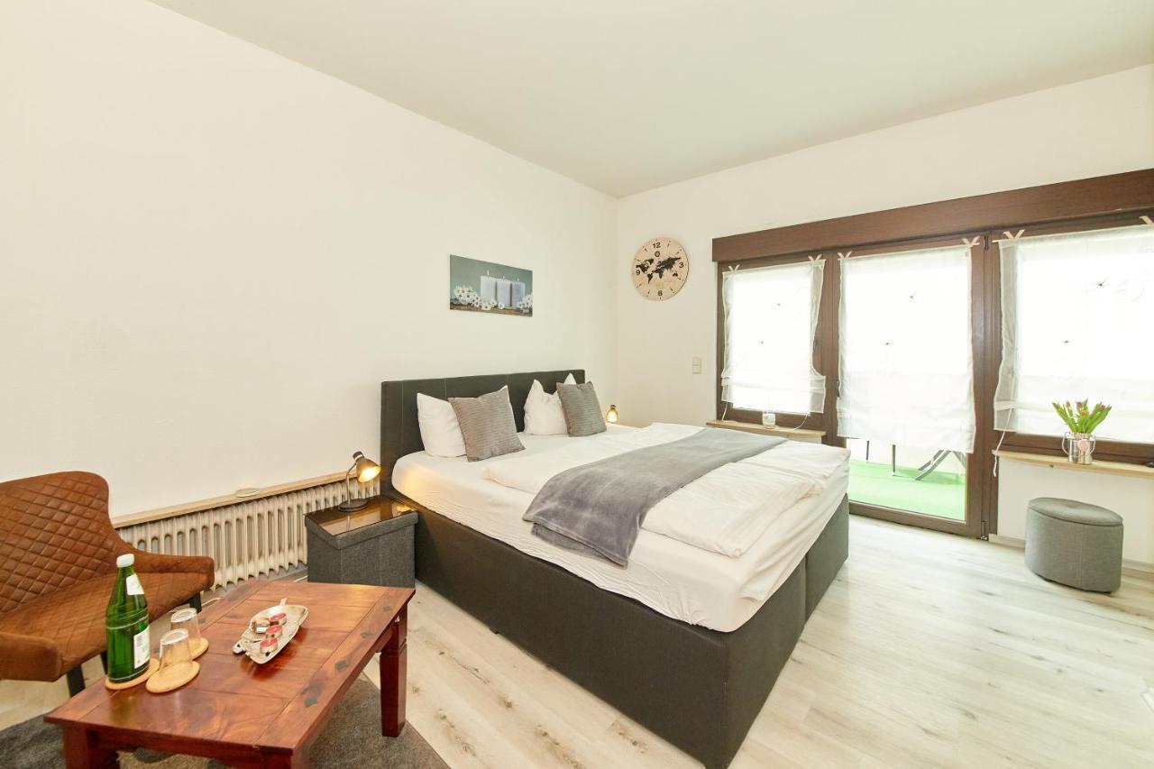 Hotel Zum Dicken Baum มาเยิน ภายนอก รูปภาพ